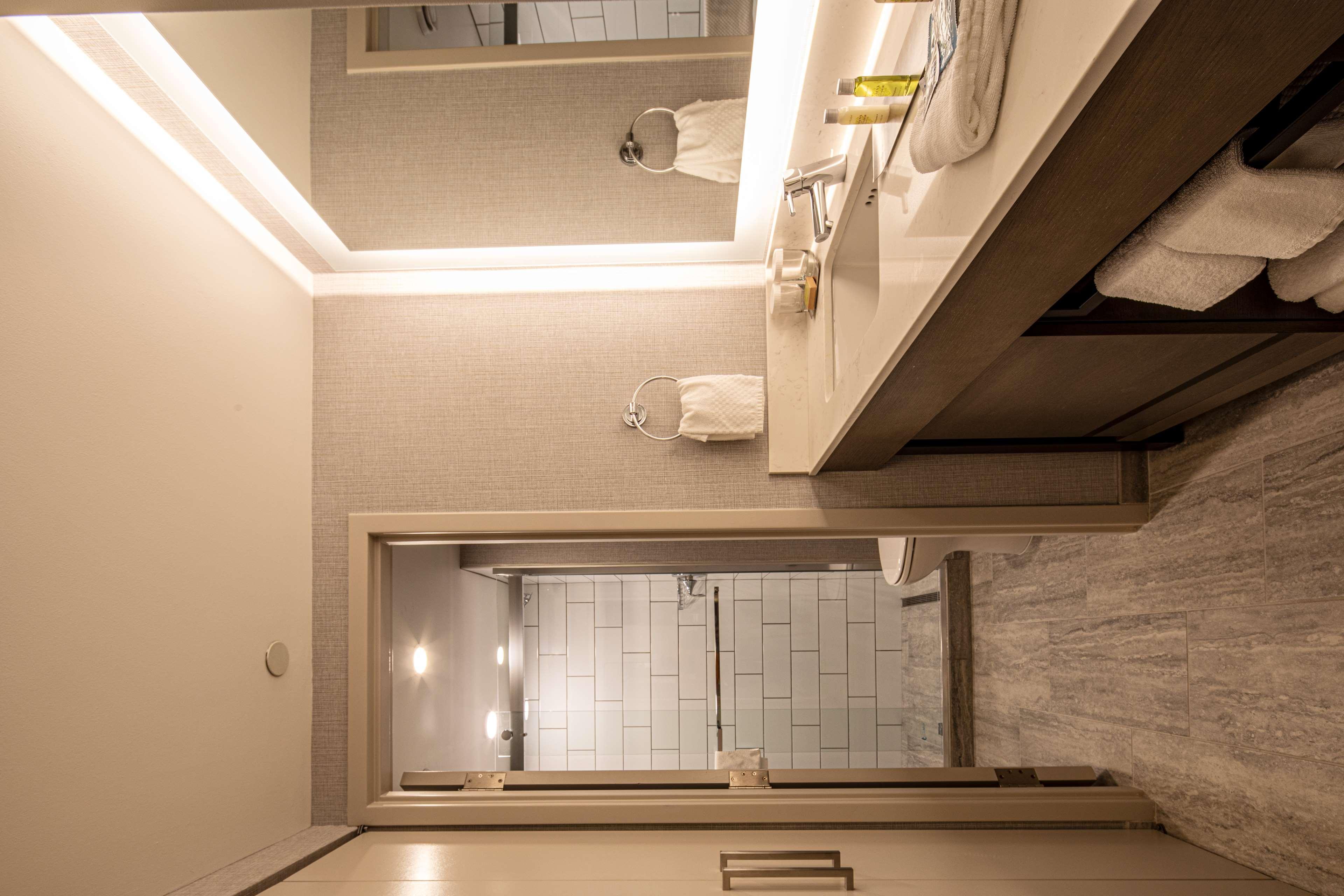 Doubletree By Hilton Pittsburgh Airport Hotel Moon Township Eksteriør billede